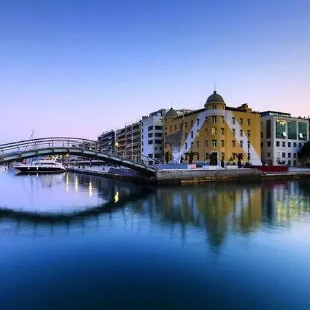 Helena's Апартаменты